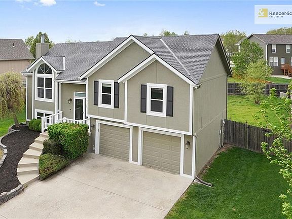 3rd image of 21528 W 51st St