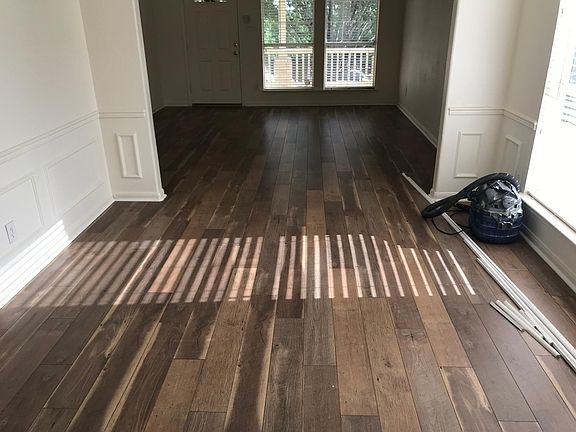 4th image of 8807 Fernbrook