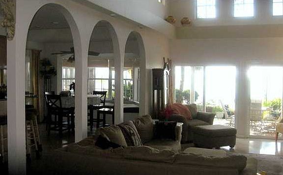 2nd image of 412 Bay Oaks Ct
