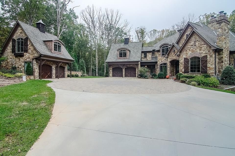 1130 Woodburn Rd, Spartanburg, SC 29302 Zillow