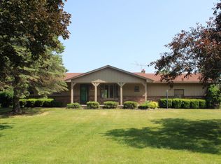 18195 Gilmore Rd, Armada, MI 48005