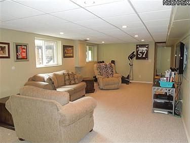 3rd image of 5807 Loyola Dr