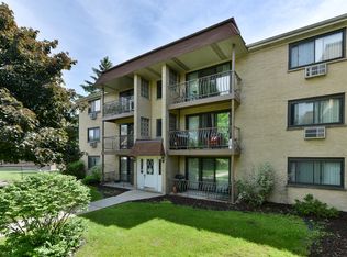 245 N Walnut St APT 2N, Bensenville, IL 60106