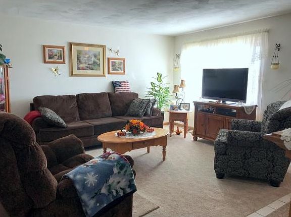 4th image of 5 Terra Marr Ct