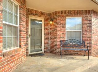 15608 Darlington Ln, Oklahoma City, OK 73013