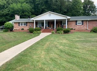 (Undisclosed Address), Erwin, TN 37650