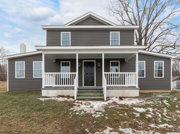 96 Graham St, Greenville, VA 24440