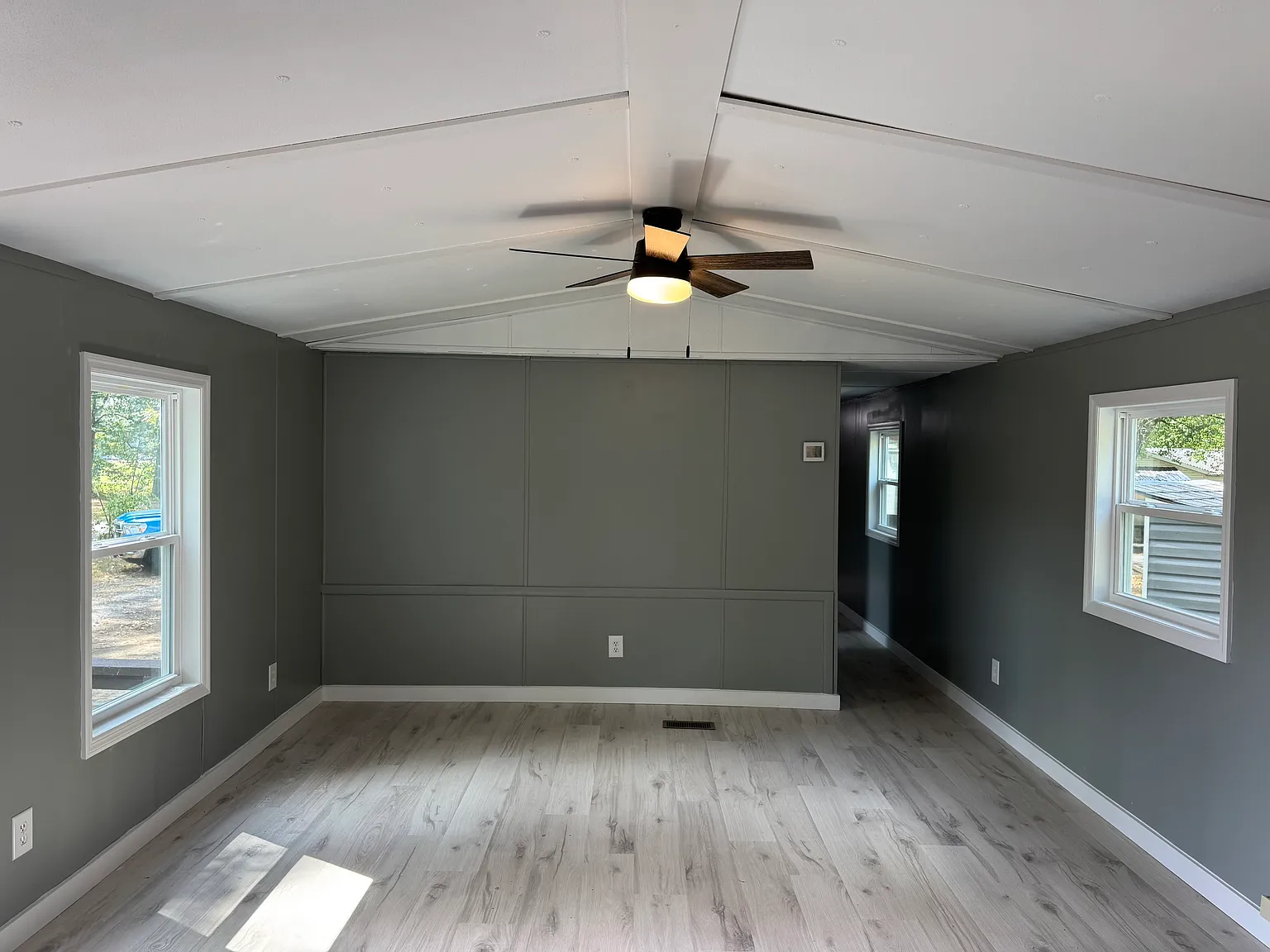 3 bed, 1000 sqft, $1,200 — Photo 4