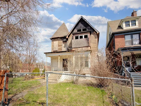 1180 Vinewood St, Detroit, MI 48216