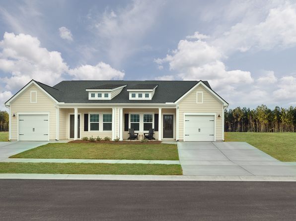 5110 Blackberry Ln