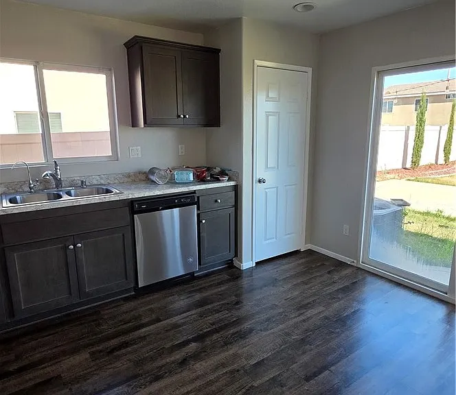 10546 Pampas Ct — Photo 5