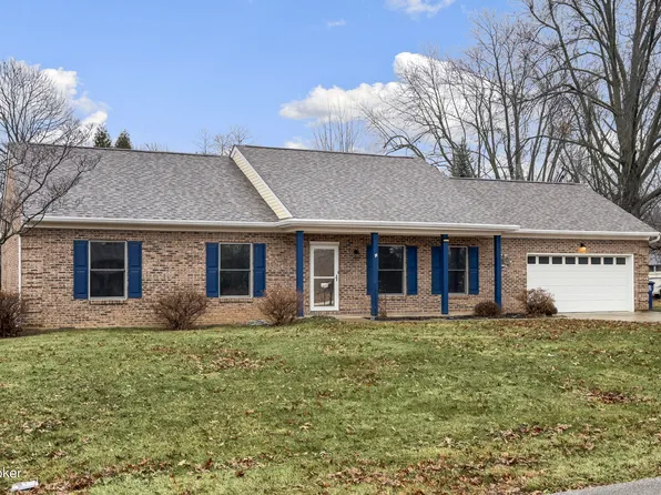 117 McMakin Mnr, La Grange, KY 40031