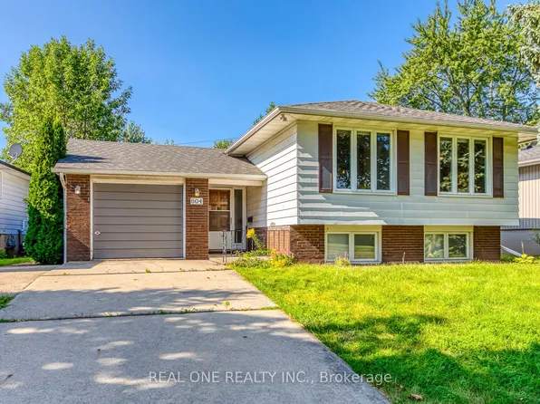604 Bridle Wood, Burlington, ON L7L 4C7