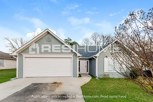 1324 Royalty Dr Photo 1