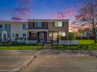 32266 W Twelve Mile Rd, Farmington, MI 48334