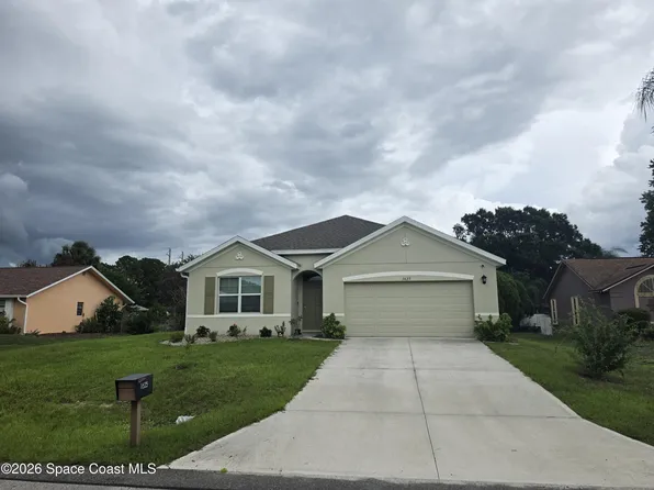 1625 Kanabec Ave NW, Palm Bay, FL 32907