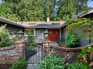 1260 Rockinghorse Ln, Lake Oswego, OR 97034