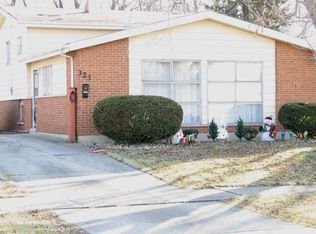 323 Indiana St, Park Forest, IL