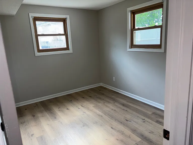 720 S Westwood Dr — Photo 6