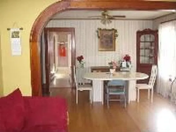 1924 Broad St, Schenectady, NY 12306