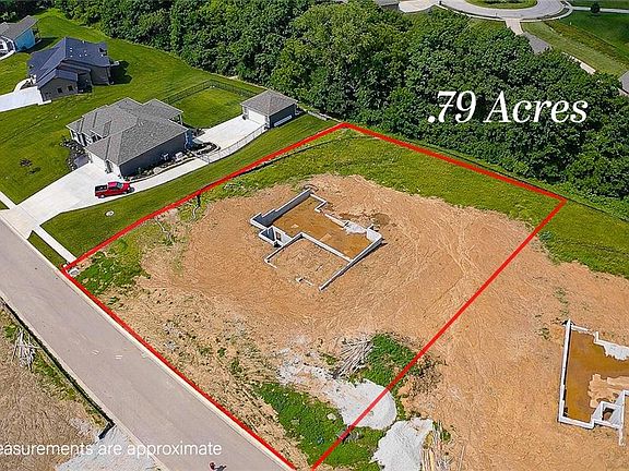 2nd image of 13424 Oakridge Dr