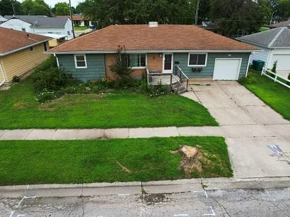 1109 Kathy Ln, Webster City, IA 50595