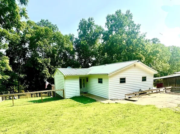 824 Bear Run Rd, Gallipolis, OH 45631