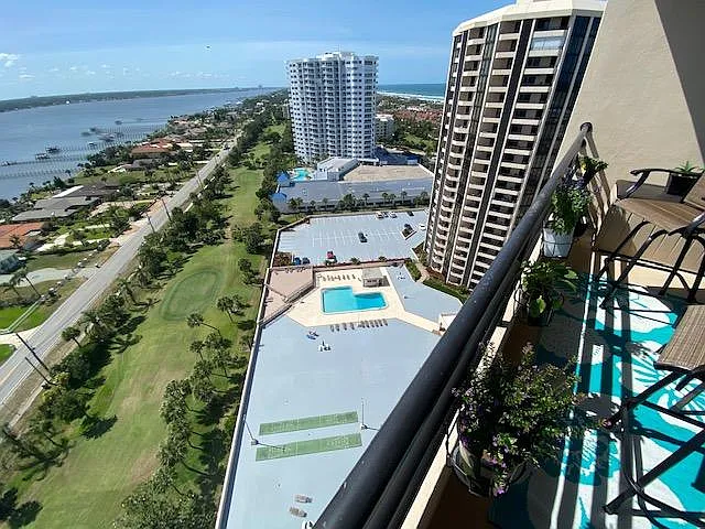 1 Oceans West Blvd #19B2 — Photo 10