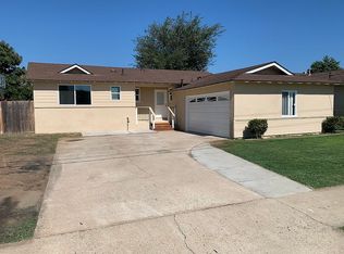 744 Camellia St, Escondido, CA 92027