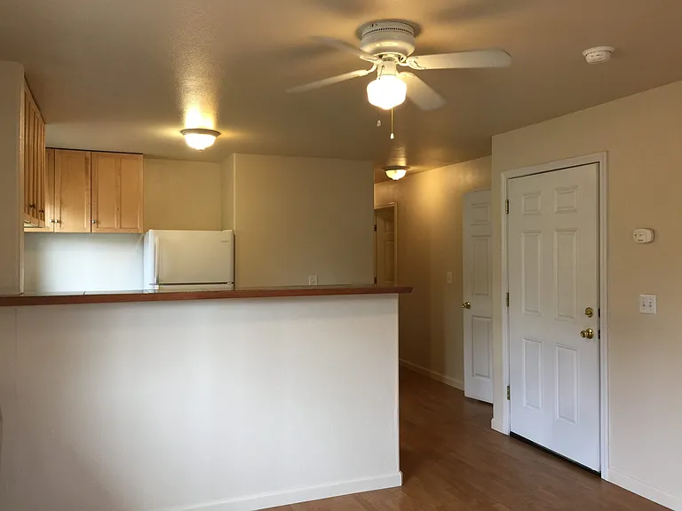 18424 Gardner Ave #A — Photo 7