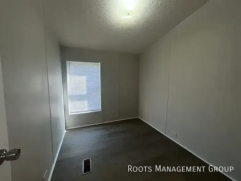 272 Emerson Bypass Rd #C27 — Photo 6