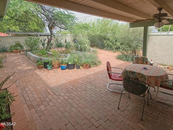 4th image of 3213 E Pima St