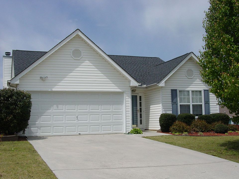 Ranch home with new roof