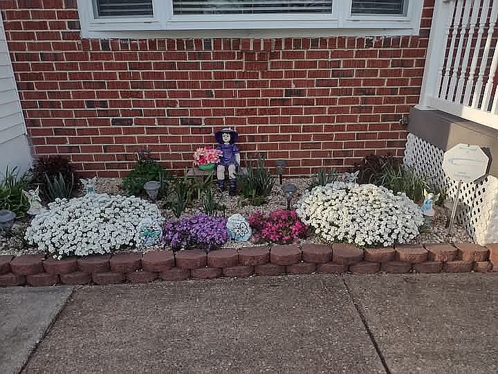 2nd image of 806 220th St