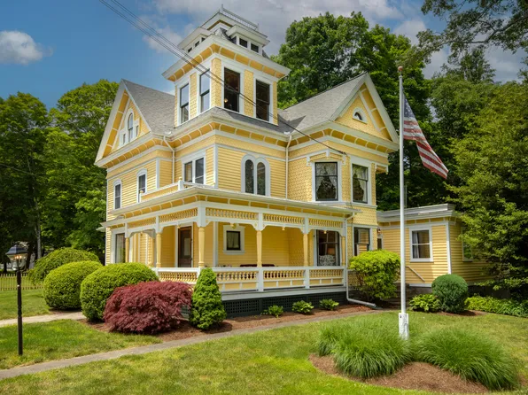 68 West Main Street, Chester, CT 06412