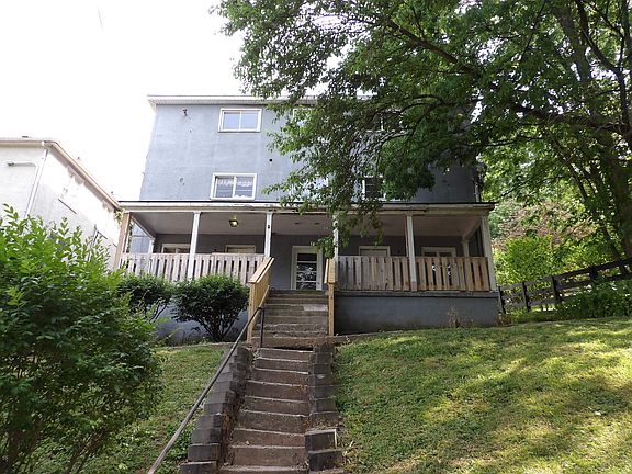 2nd image of 6 Dogwood Ln #2