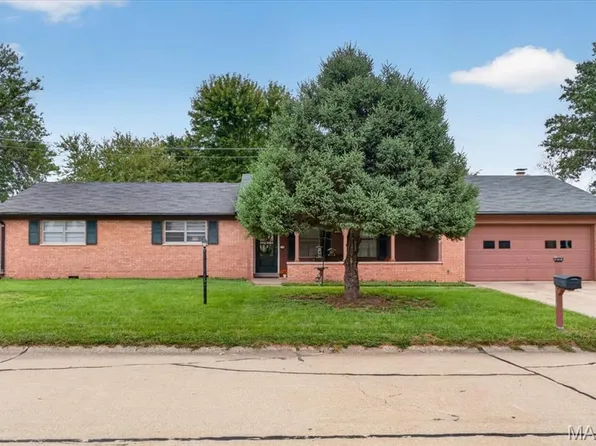 208 Williamsburg Dr, Belleville, IL 62221