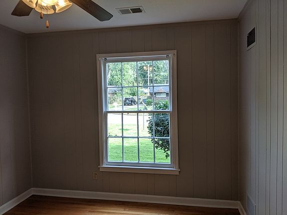 5th image of 5235 Algiers Dr
