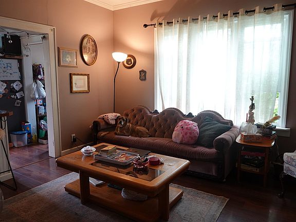 5th image of 23 Meadow St
