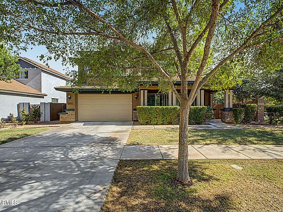 2nd image of 3497 E Sierra Madre Avenue