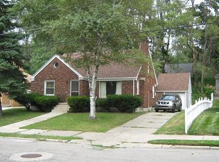 1432 Rossman Ave SE, Grand Rapids, MI 49507