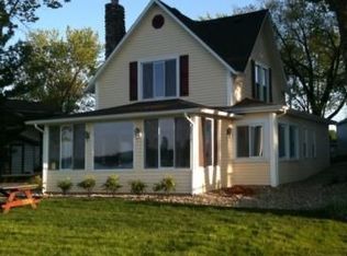 31464 Maple Island Rd, Dowagiac, MI 49047