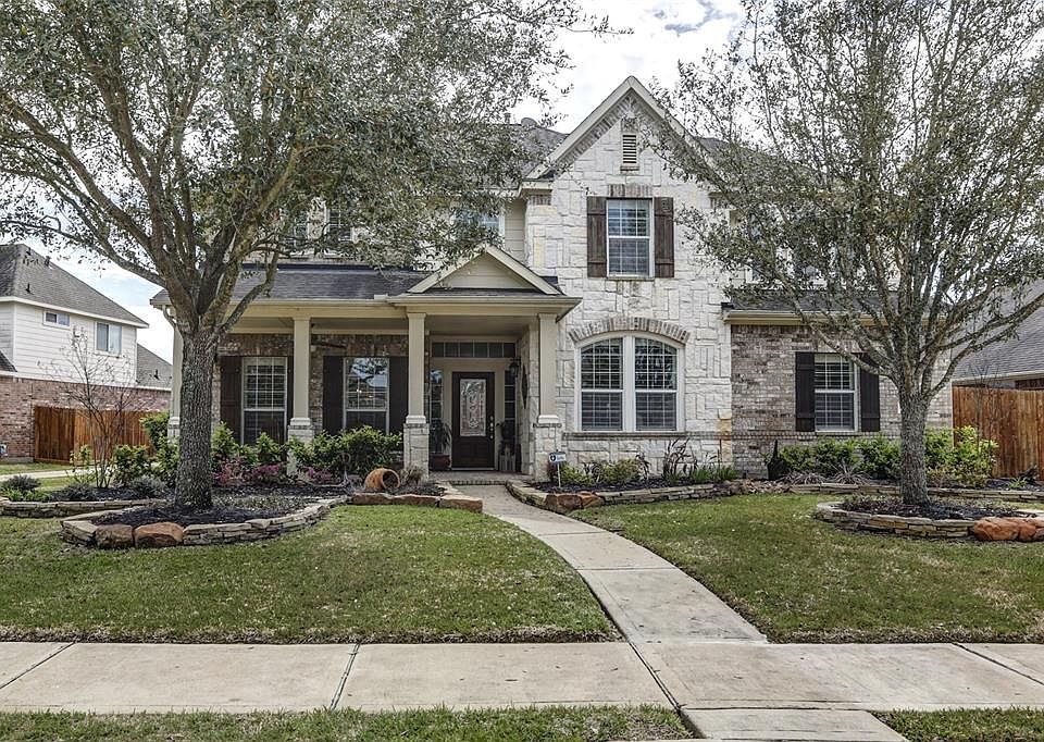 1st image of 26707 Temple Park Ln