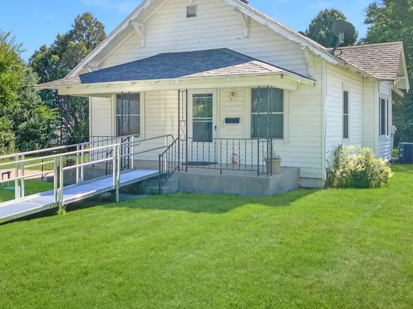 514 E Strohm St, Haxtun, CO 80731