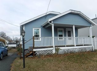 15 Orlando Ave, Weymouth, MA 02191