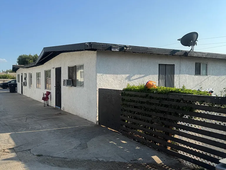 10270 Cook Ave — Photo 1