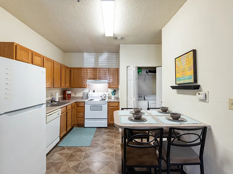 Cape Trails Apartments — Photo 42
