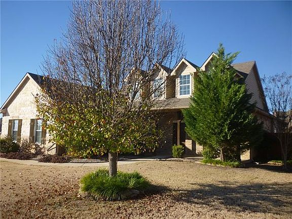 2nd image of 609 Sage Brush Dr