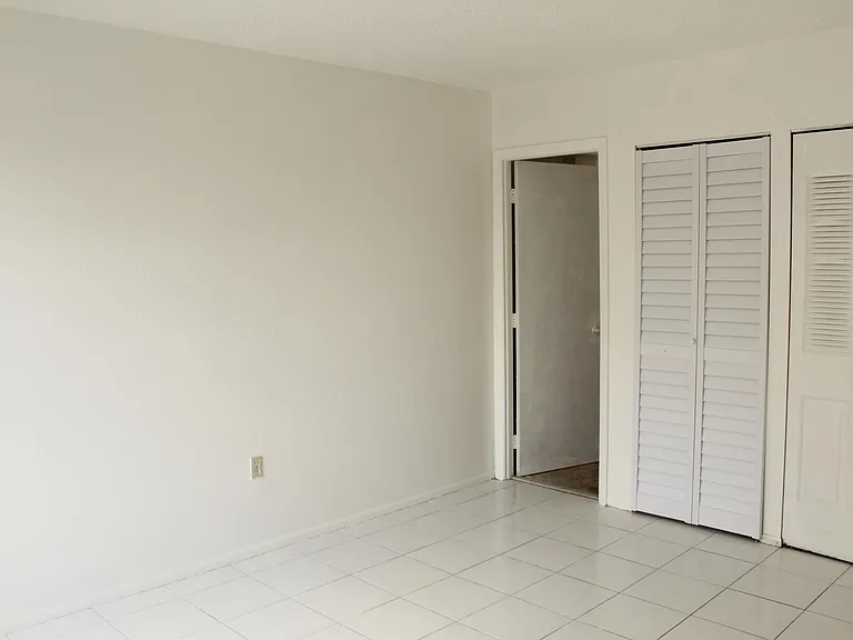 4156 Inverrary Dr #407 — Photo 18