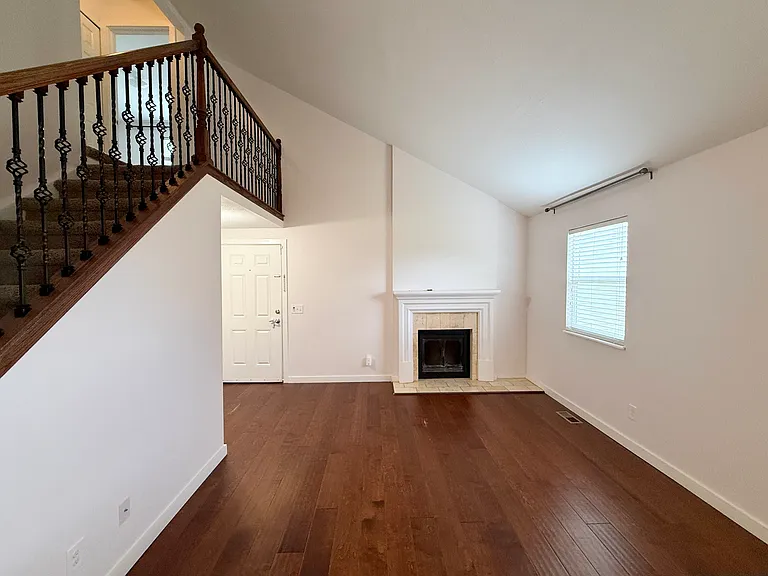 E Rice Pl — Photo 2
